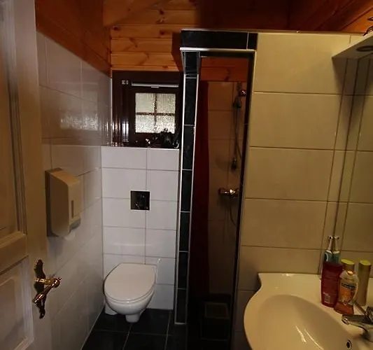 Bratland * Μπέργκεν